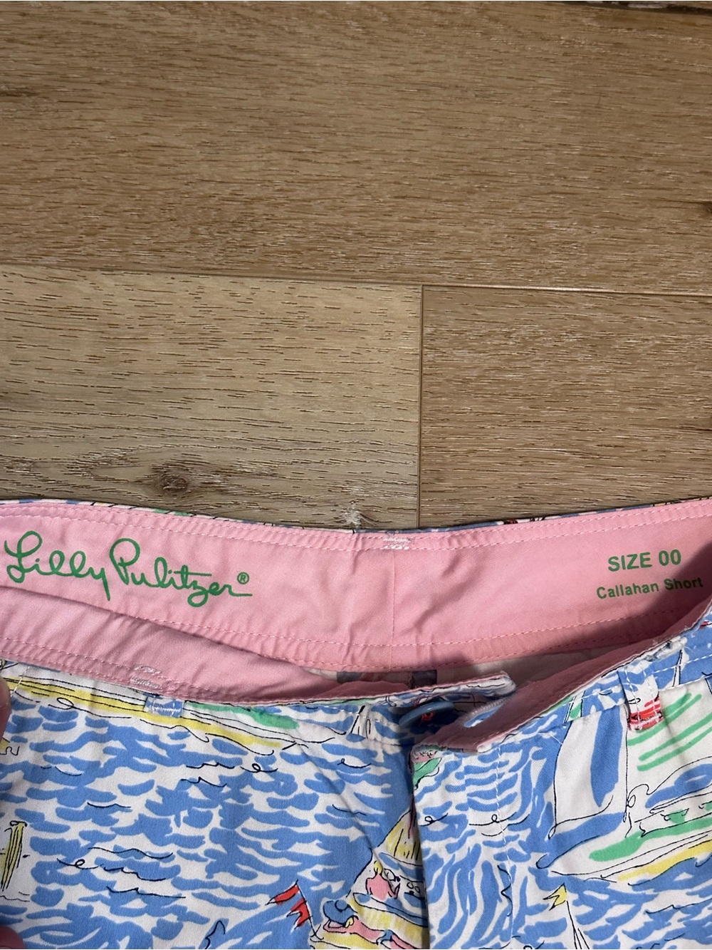 Lilly Pulitzer Callahan Shorts - Picture 3 of 4